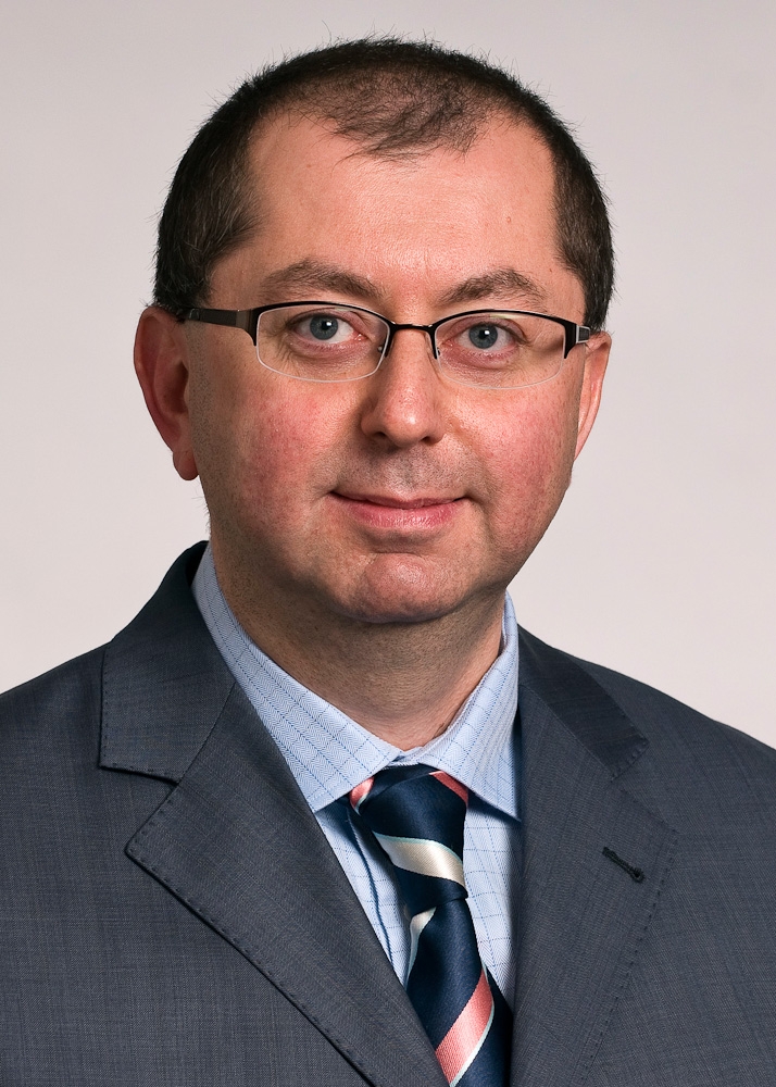 Photograph of Halim Yanikomeroglu